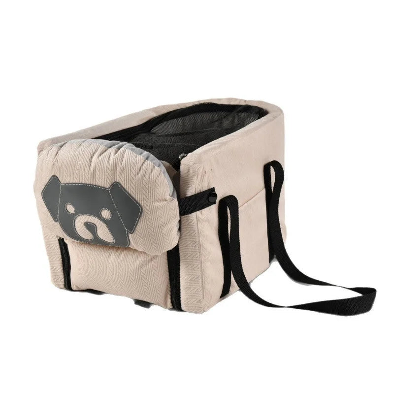 Dachshund Travel Throne™ | Secure & Comfortable Car Seat for Every Adventure
