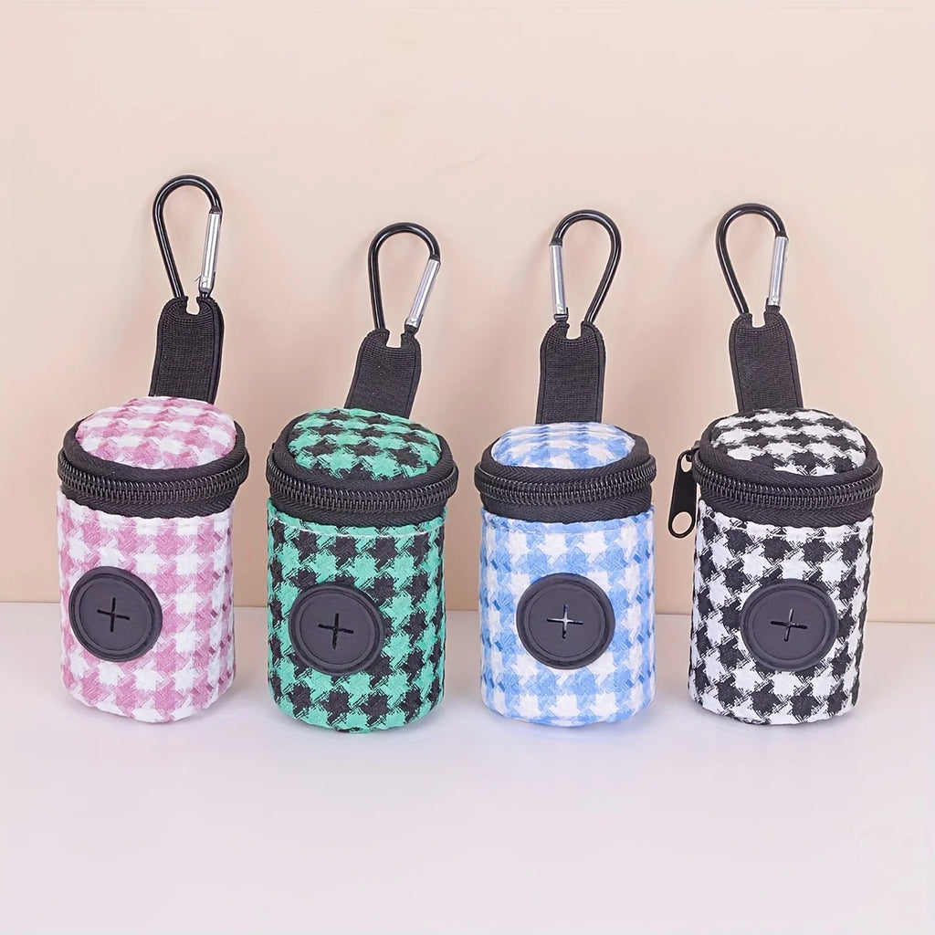 Dachshund Walk Clip™ – Portable Poop Bag Holder for Stress-Free Adventures