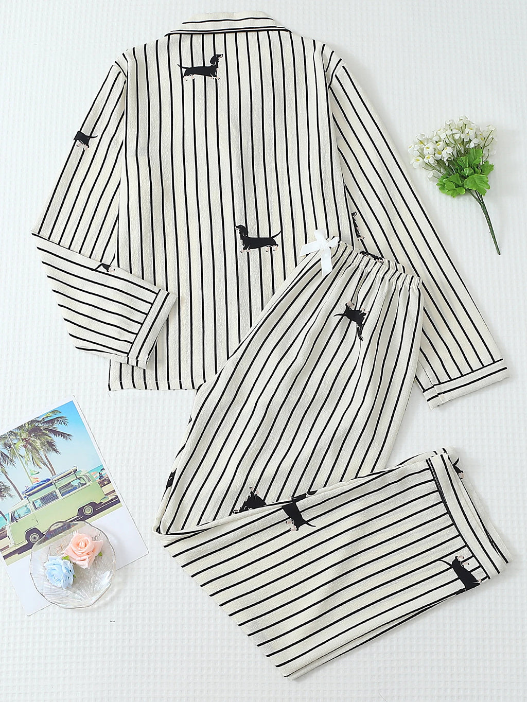 Two-Piece Women's Striped Dachshund Print Pajama Set with Long-Sleeved Button-Down Lapel Top and Long Pants, Casual Sleepwear Loungewear Set Suitable for Home Use