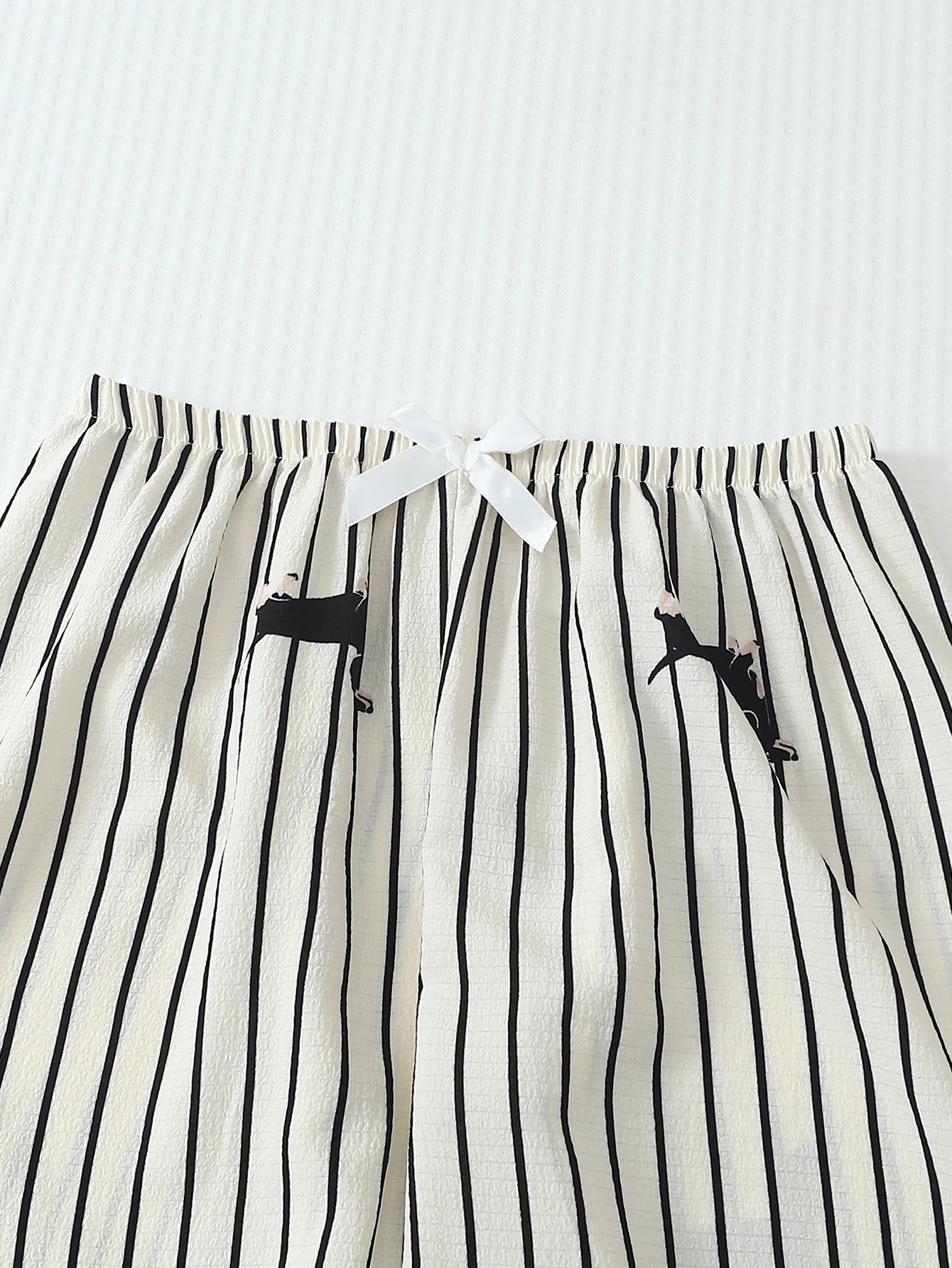 Two-Piece Women's Striped Dachshund Print Pajama Set with Long-Sleeved Button-Down Lapel Top and Long Pants, Casual Sleepwear Loungewear Set Suitable for Home Use