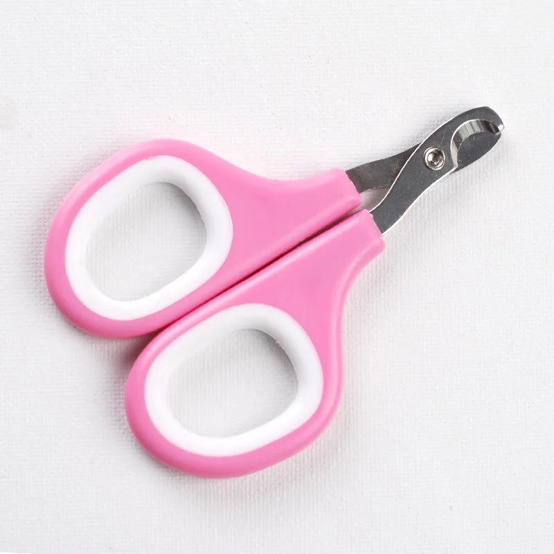Dachshund Nail Clipper – Safe Precision Grooming Tool for Small Dogs | Easy At-Home Claw Care Trimmer for Stress-Free Nail Cutting