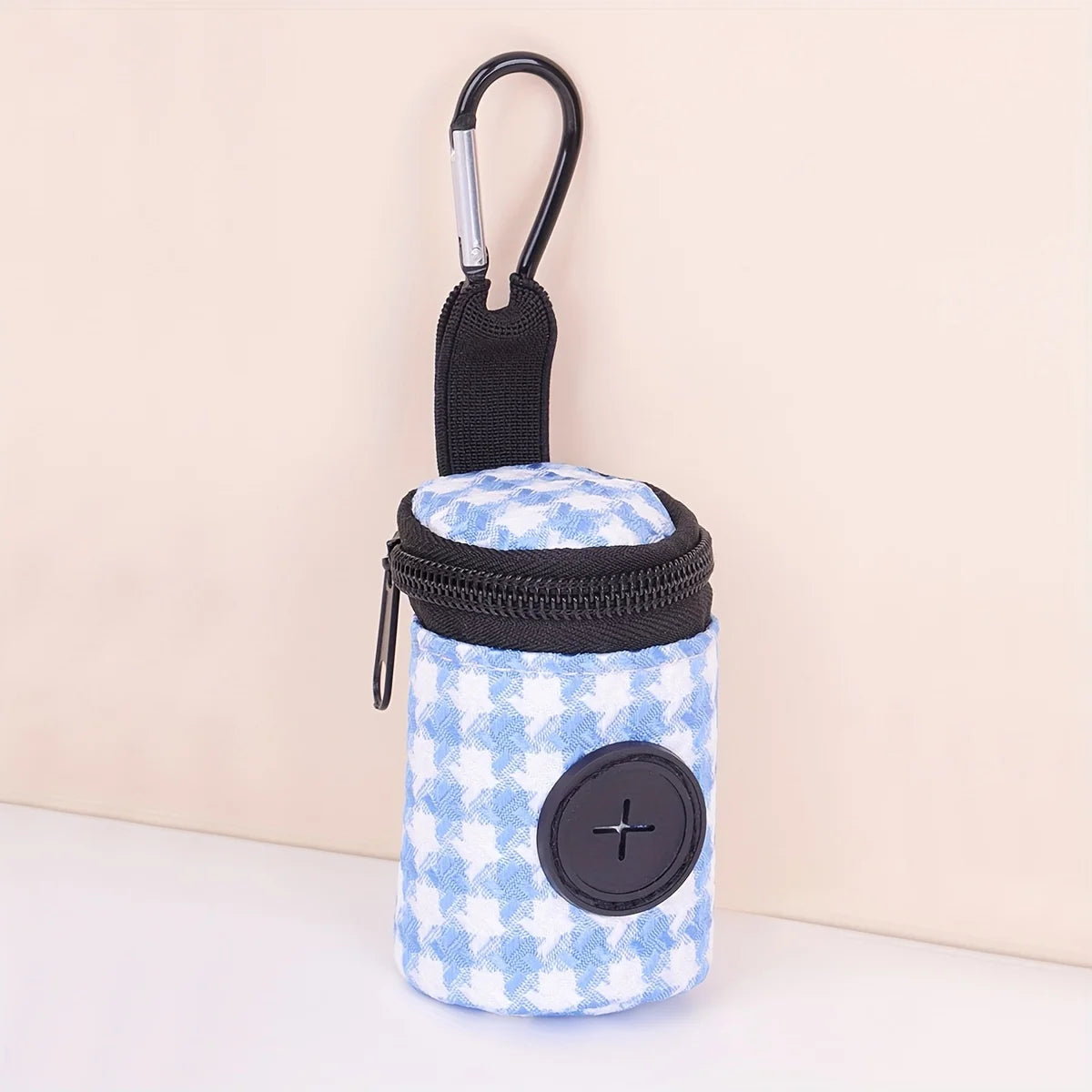 Dachshund Walk Clip™ – Portable Poop Bag Holder for Stress-Free Adventures