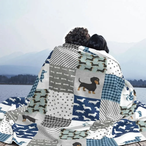 Dachshund Cozy Blanket™ | Ultra-Soft Flannel Throw for Sausage Dog Lovers
